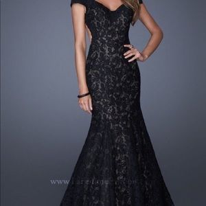 La femme dress size:8  black prom